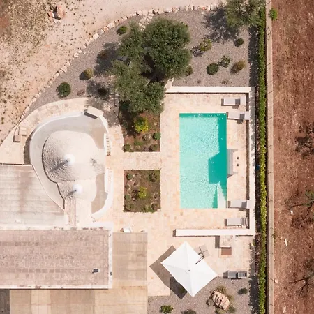 Trullo Eughenea Con Piscina Сasa de vacaciones *