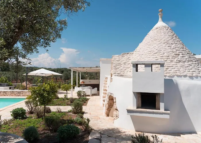 Trullo Eughenea Con Piscina